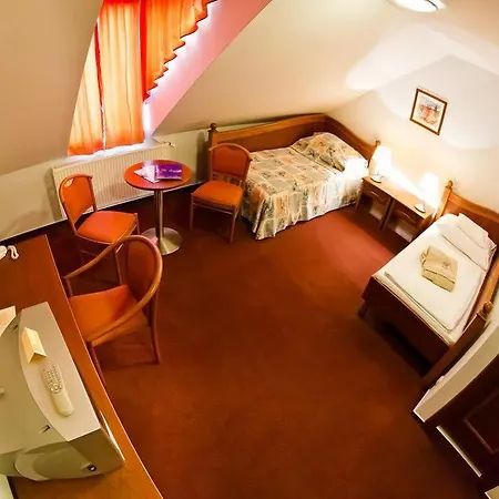 فندق Betekints Wellness 4*